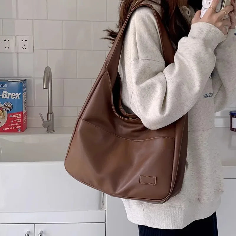 Große, koreanische Umhängetasche, ideal für Pendler, schlichte, modische Retro-Tasche mit weichem Polyesterfutter